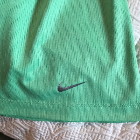 Nike Golf Tour Performance Dri-Fit Shirt - Picture 4 of 4